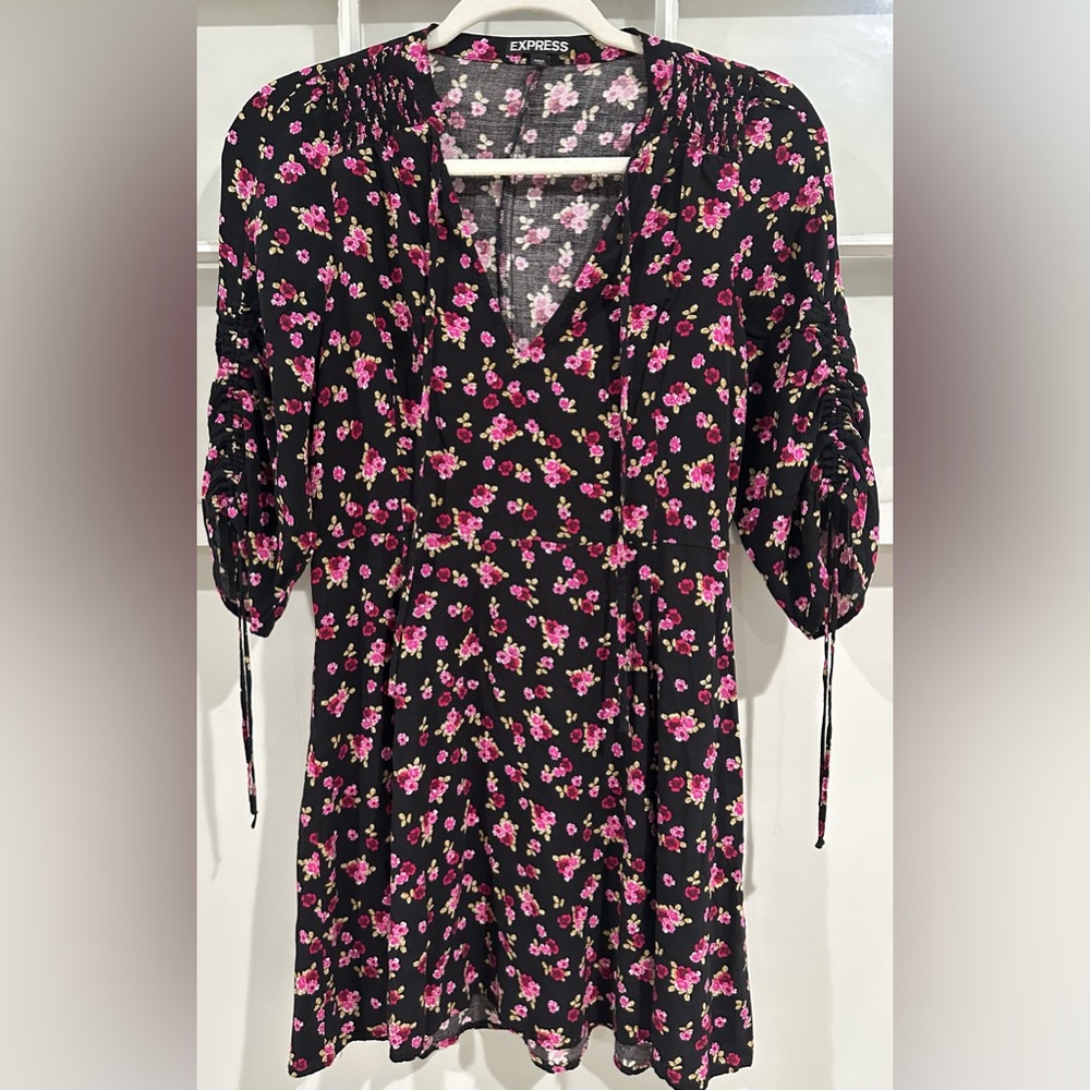 Vintage express floral dress size small